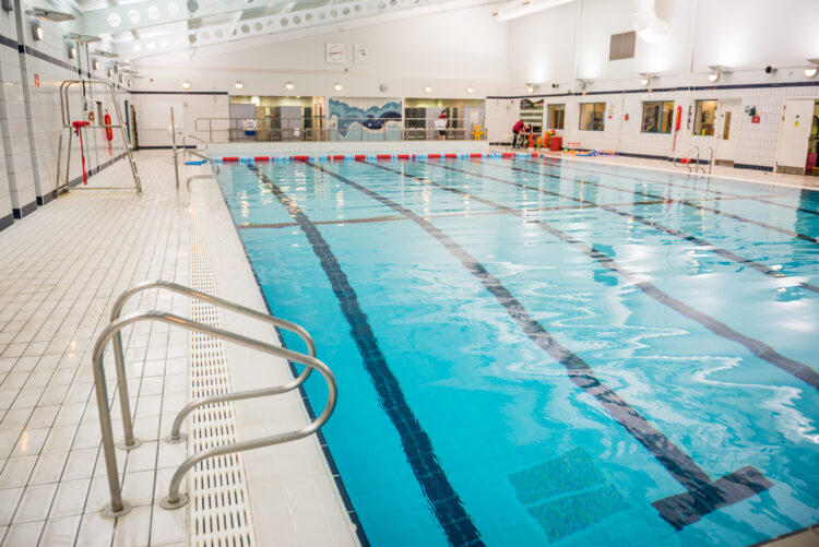 Active Tameside swimming pool