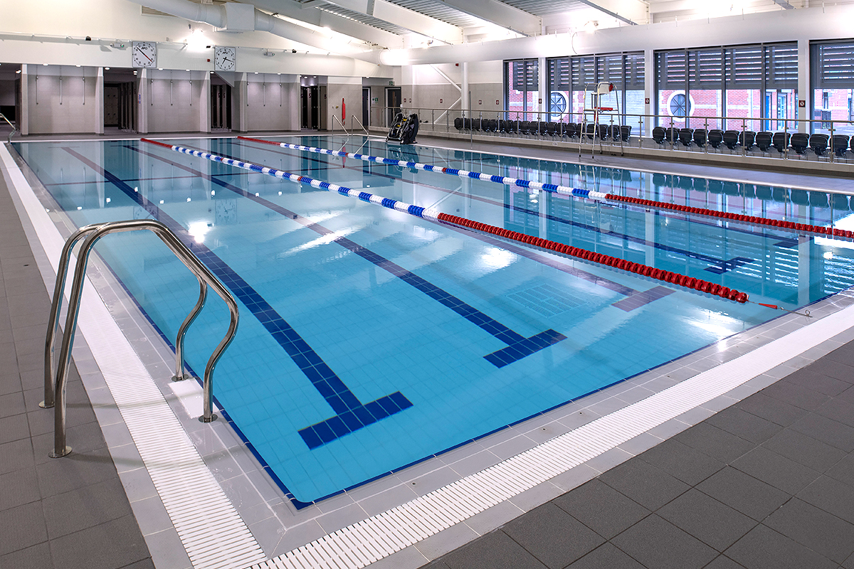 Swimming pool at Active Hyde